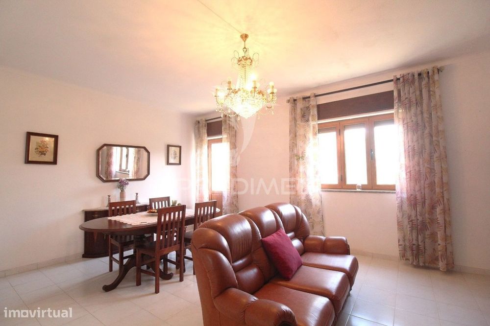 Apartamento T2 com Sótão Amplo, Cercal do Alentejo