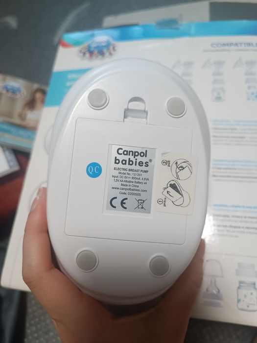 Електричний молоковідсмоктувач Canpol babies,