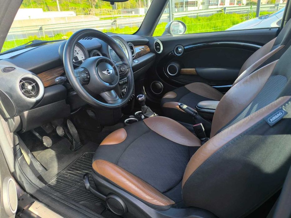 Cooper D GPS Teto Panorâmico