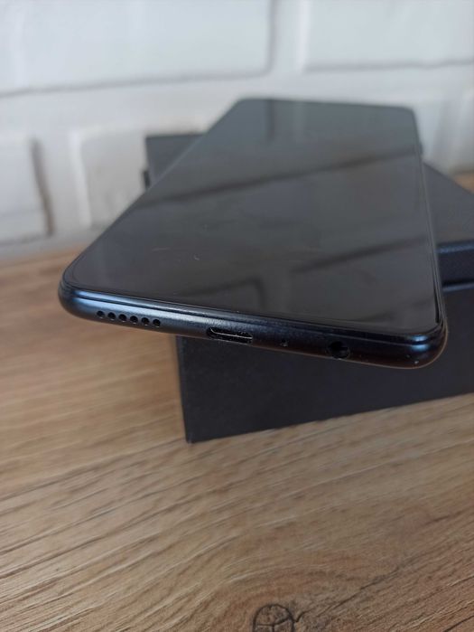 Samsung Galaxy A20s 3/32Gb Black (SM-A207F/DS)