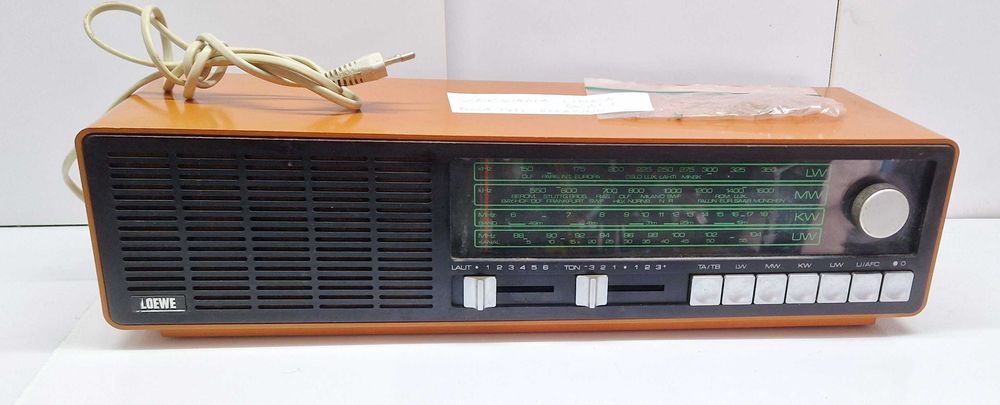Stare Radio Loeve R140