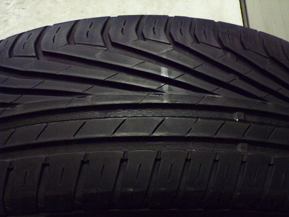opona letnia uniroyal rainsport 3 205 55 17 95v
