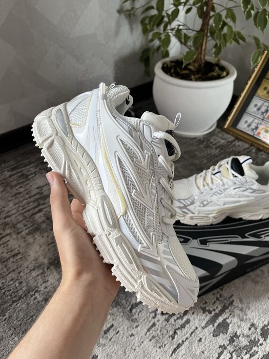 Кросівки Off-White Be Right Back кросівки офф вайт би райт бек