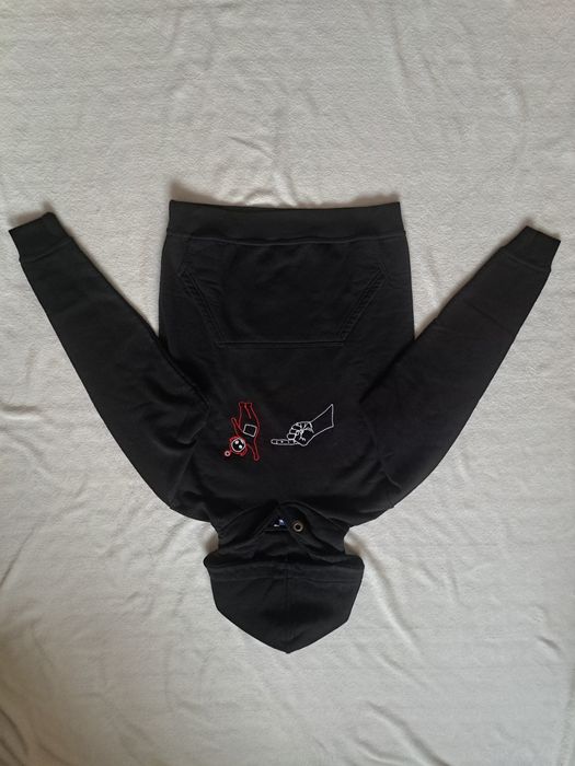 Bluza czarna z Haftem BluzUp M