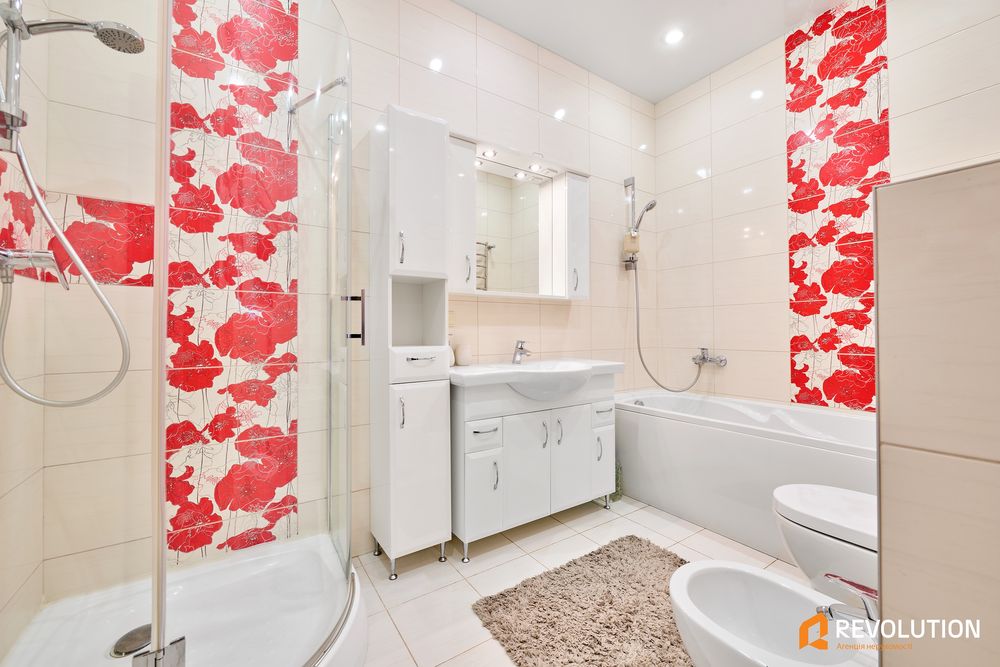 Без%, 3 кімн квартира вул. Дмитрівська 82, центр , метро, Лукʼянівська