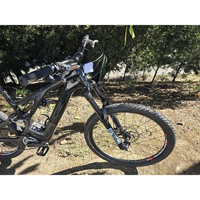 Specialized turbo levo eletrica s com poucos km
