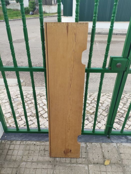 Tábua de madeira maciça 110cmx27x2cm