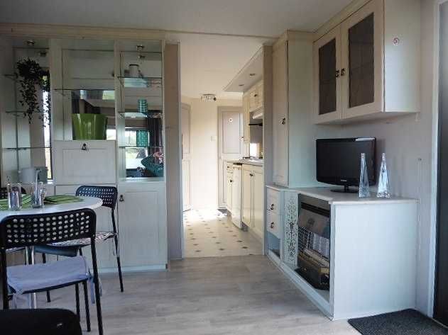 LINDA CASA COM 2 QUARTOS PARA HABITAR