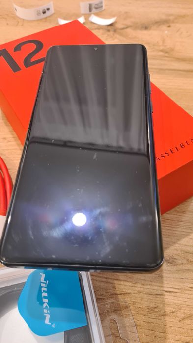 OnePlus 12 12/256 czarny + etui