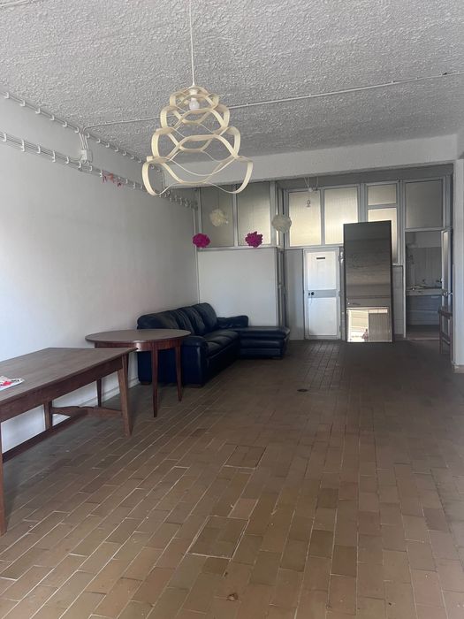 Armazém / Espaço de Logística para Alugar | Charneca da Caparica