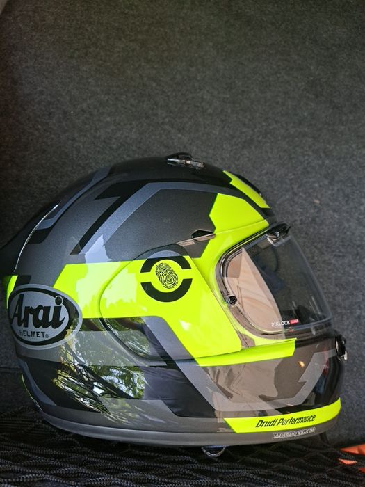 Kask Arai Quantic M