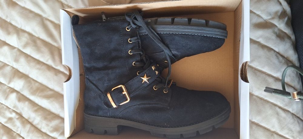 Botas pretas n 40