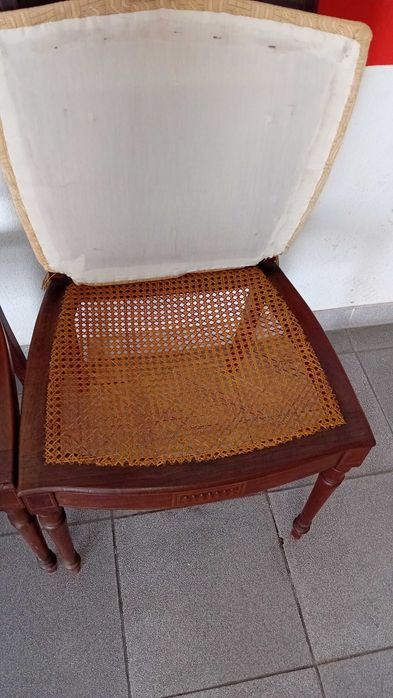 Conj 4 Cadeiras com Assento em Palhinha - para restauro