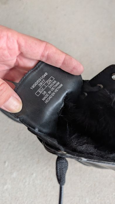 Sznurowane botki Bershka nowe