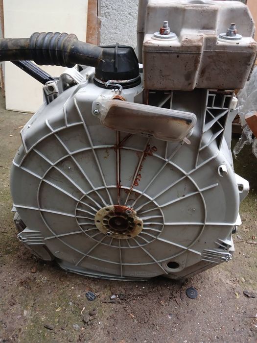 Барабан,двигатель со стир.машина Whirpool