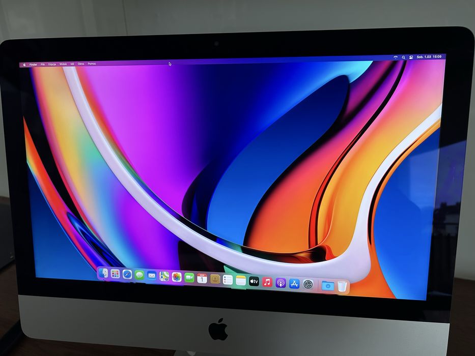 APPLE iMAC A2116 4K i7 3.2GHz 16GB 1TB SSD RP560X 4GB