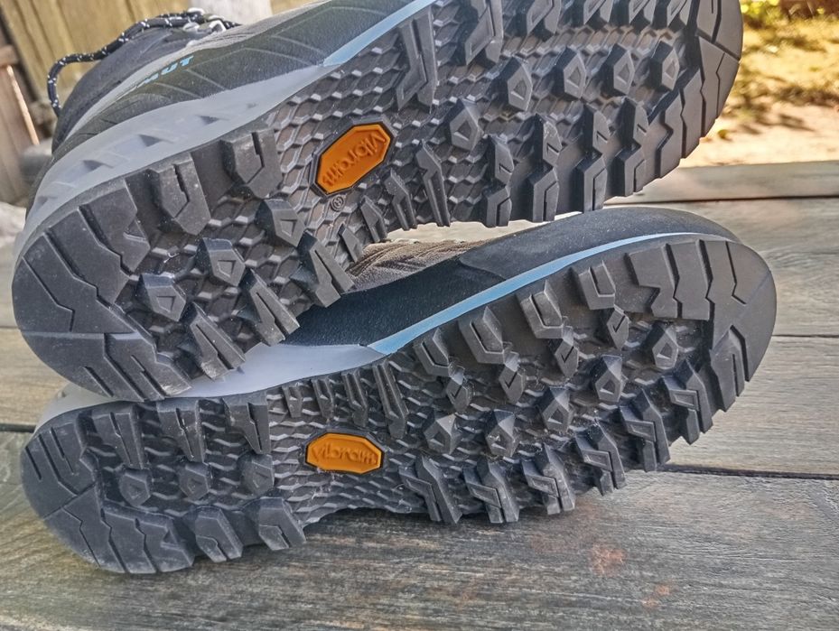 Гірські черевики жіночі Mammut Kento Tour High GTX® Women Dark titanium-whisper
