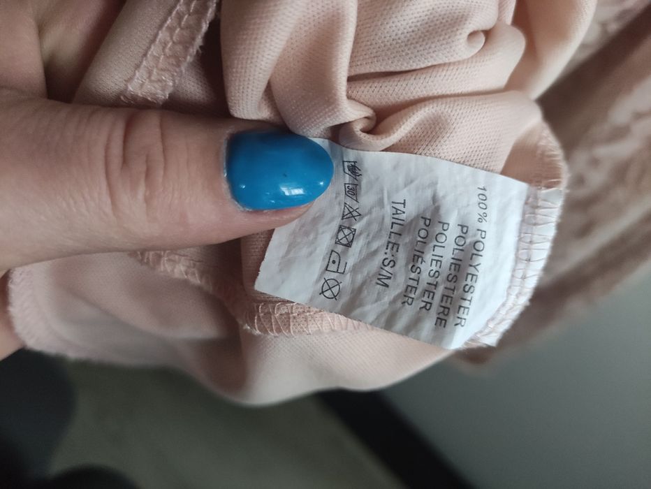 Śliczna sukienka koronkowa S,M