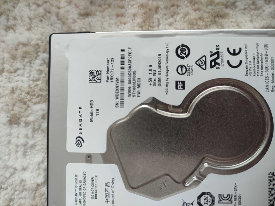 Зовнішній диск на 1 тб