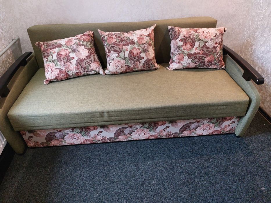 Продам диван розкладний