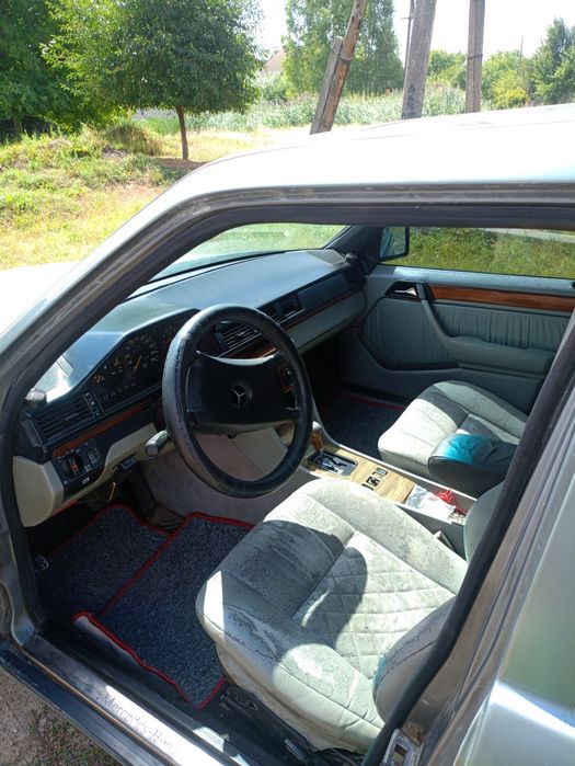 Продам w124 на автоматі