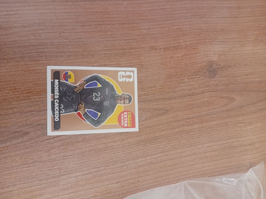 Vendo extra sticker bronze Moisés caicedo