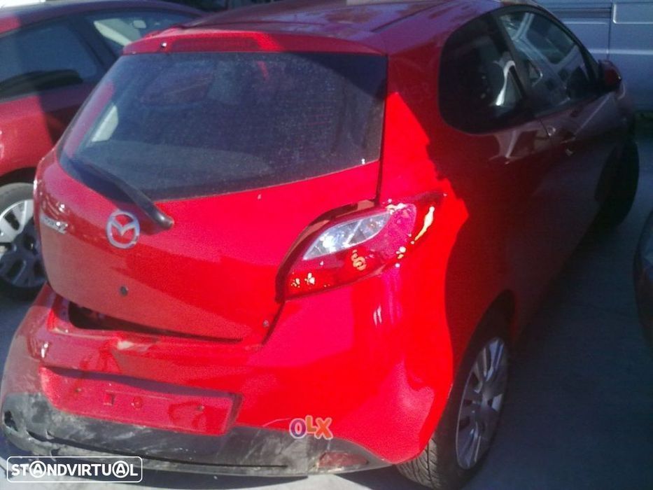 Traseira / Frente /Interior Mazda 2 2010