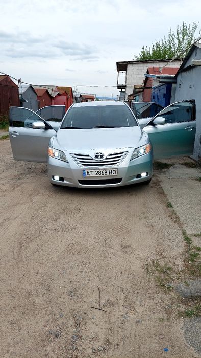 Toyota  Camry 2007.