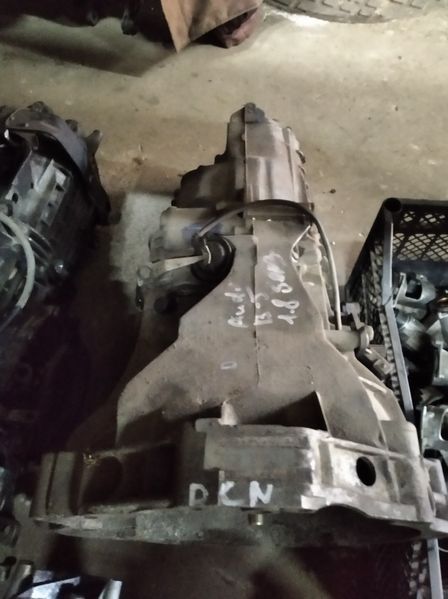 Коробка передач КПП 5ст DVS DUK DHF CBC ELN VW Passat B3 B4 B5 Audi A6