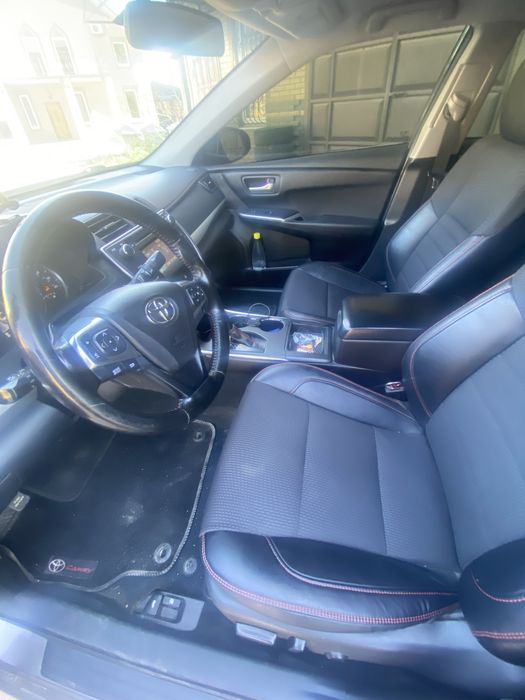 Продам Тойота Камри 55 2016 год