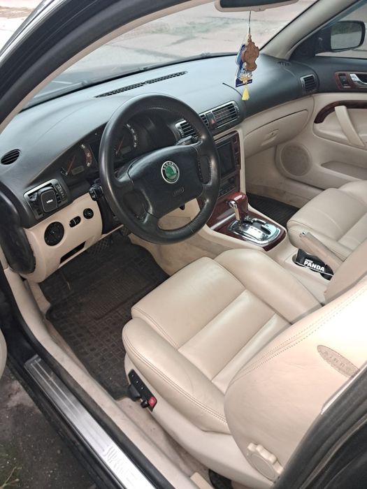 Skoda Superb 2002