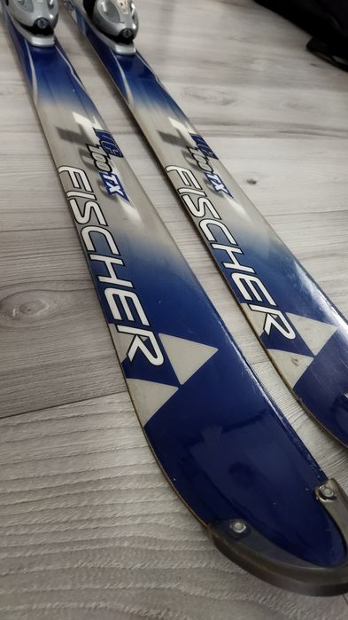 Sprzedam Narty z wiązaniami Fischer 168cm