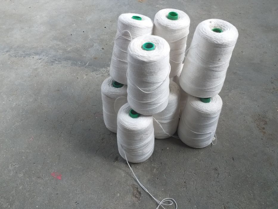 12 bobinas de fio de algodão  para amarrar o que quiserem