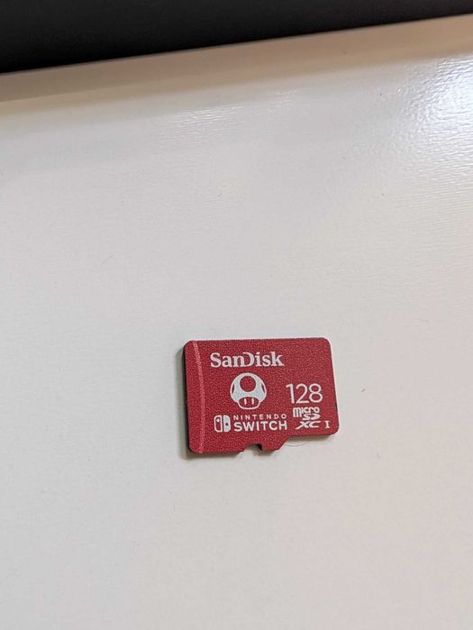 Nintendo Switch HAC-001(-01) + 128GB + 3 Jogos + Case de Transporte