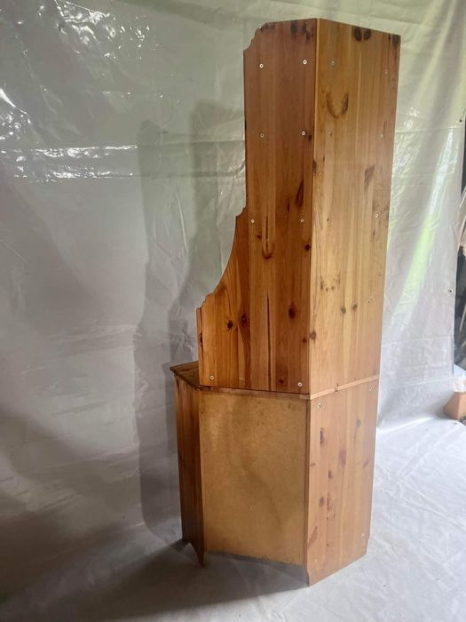 Regał sosnowy narożny