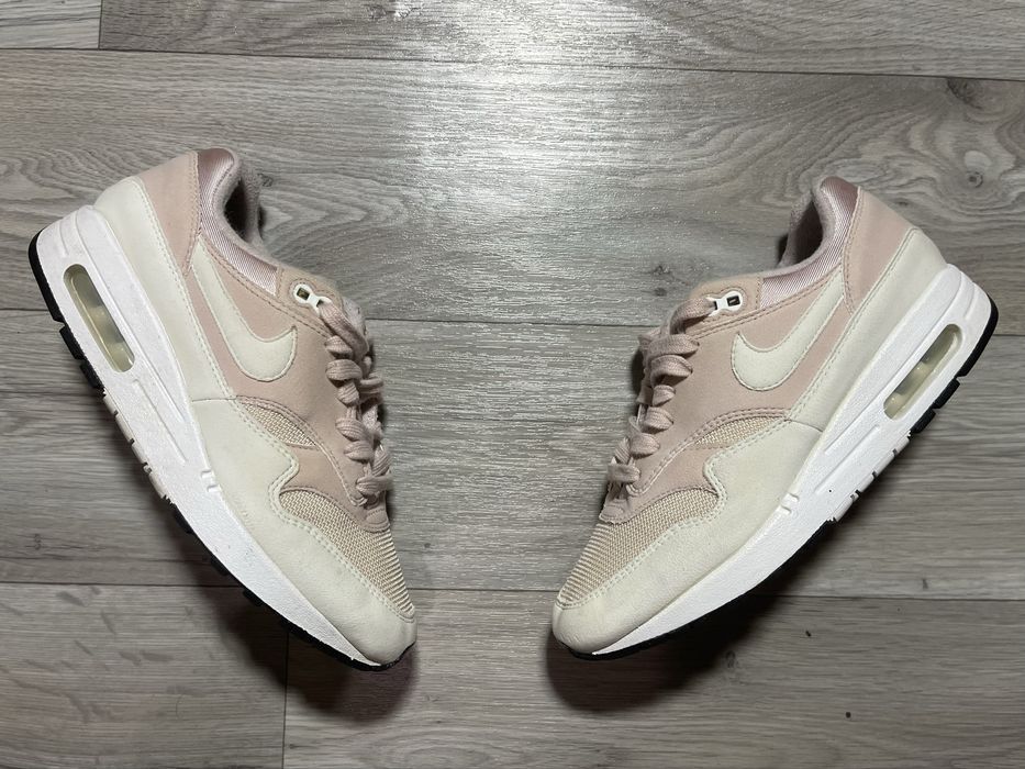 Кросівки Nike Air Max 1 жіночі рожеві кросівки