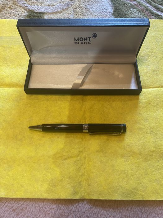 Продам ручку Mont Blanc