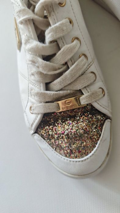 Мокасини, кросівки guess, розмір американський 9