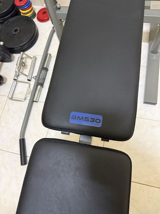 Banco musculação Domyos BM 530 e acessórios