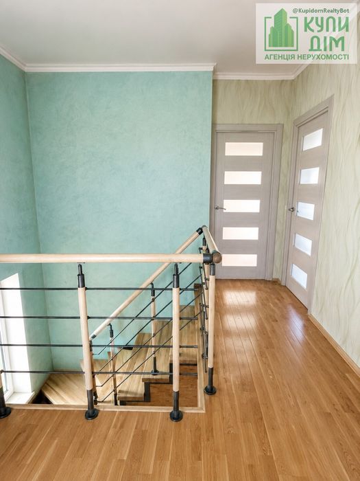 Продаж затишного заміського будинку в с.Сазонівка, всього 7 км від міста!