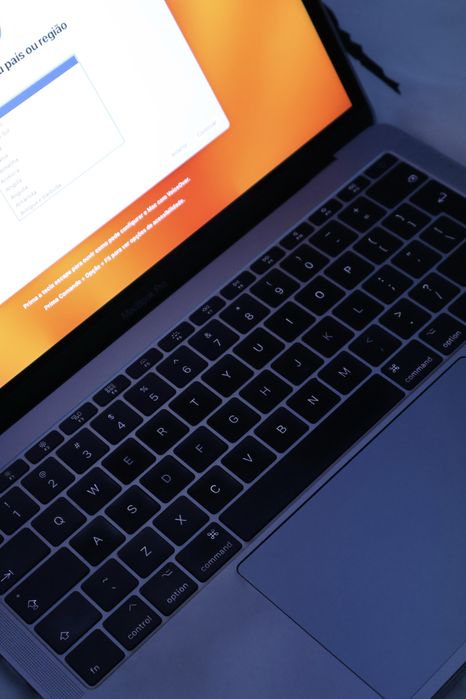 MacBook Pro 13” 2017 - i5 | 8GB | Bateria nova