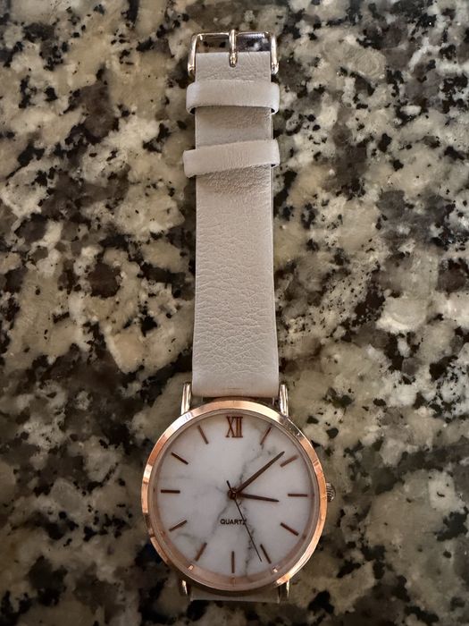 Relógio Quartz PC21 | Mostrador efeito mármore | Rose Gold