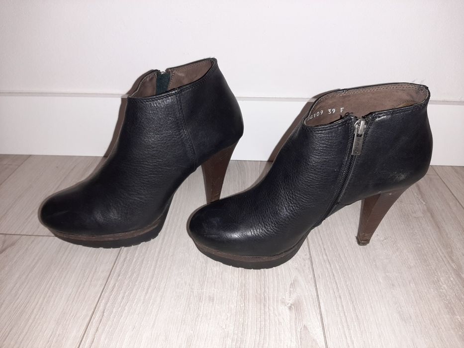 Botki kozaczki Ryłko 39 czarne skóra