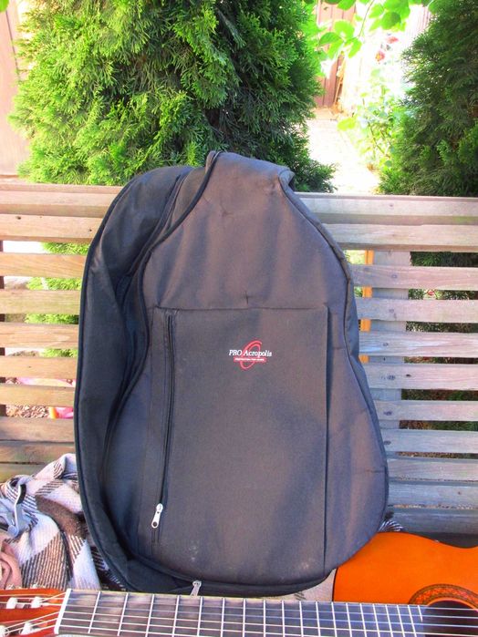 продам класичну гітару