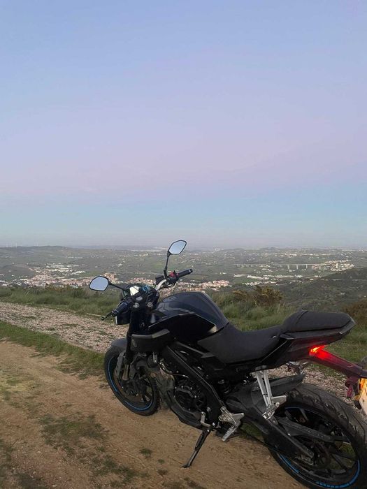 Yamaha MT-125 2017 | TECH BLACK