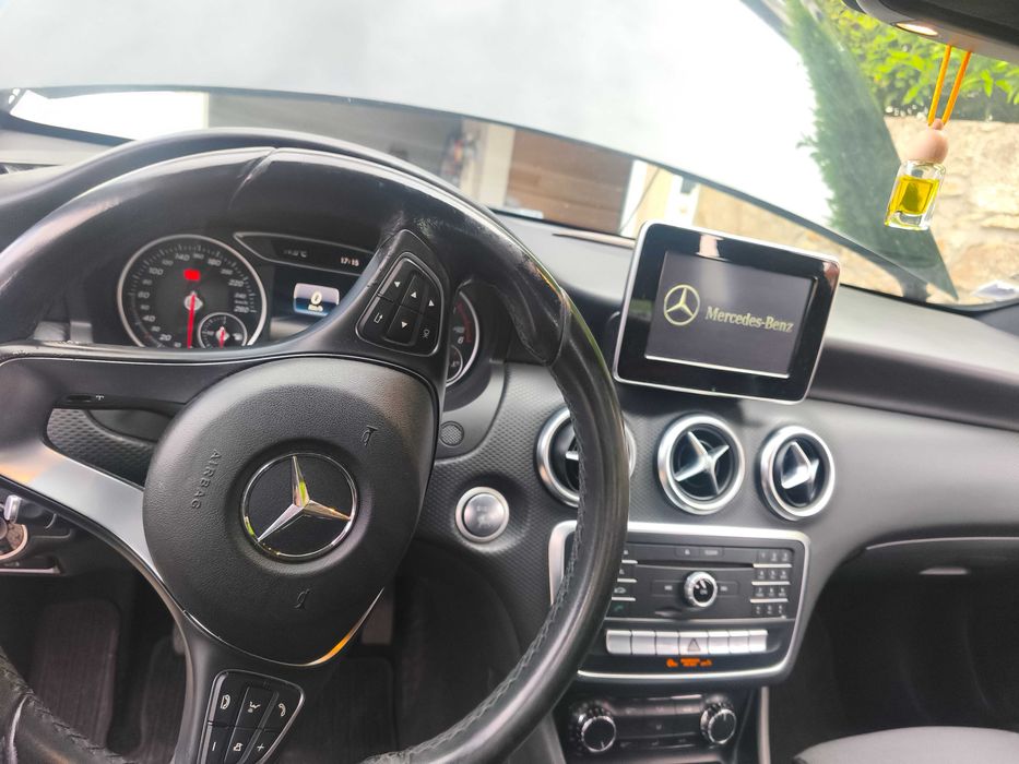 Mercedes A180 d 2017