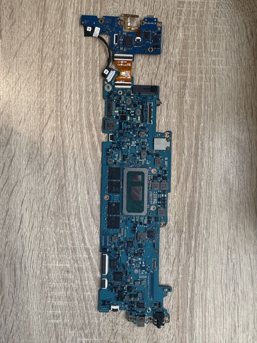 Запчастини для ноутбука asus , samsung