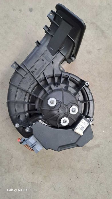 Wentylator Dmuchawa Opel Vectra C Signum