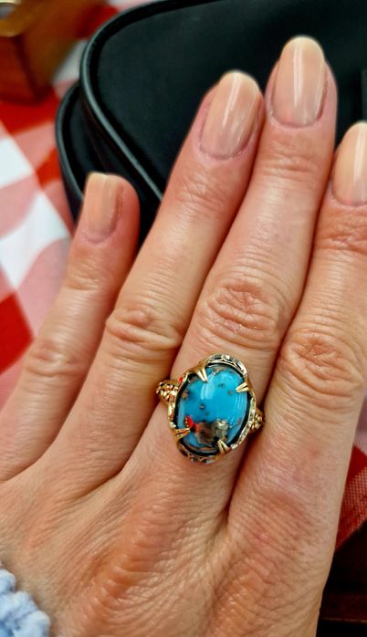 Cudowny w art deco turkus