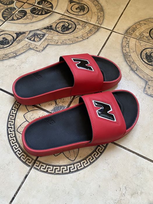 Шлепанцы тапочки шлепки тапки UNISEX унисекс NEW BALANCE 200